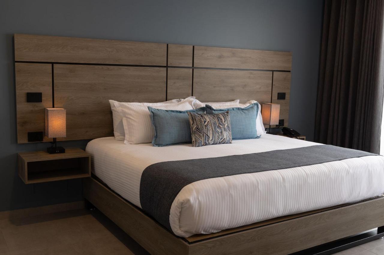 Th Hotel & Vivienda Tepatitlan de Morelos Bagian luar foto